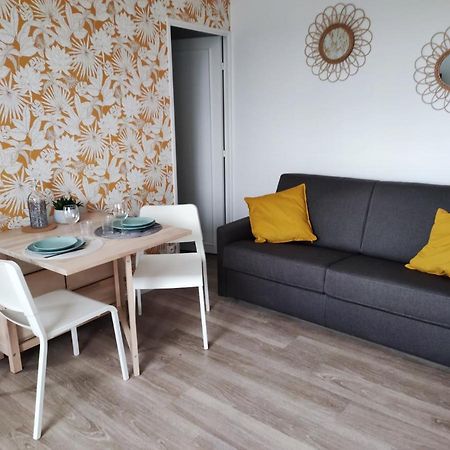 Studio 22 - Coucher De Soleil & Vue Mer Courseulles-sur-Mer Exterior photo